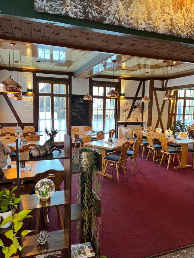 Gasthof & Pension "Schwarzer Adler" Масерберг Екстериор снимка